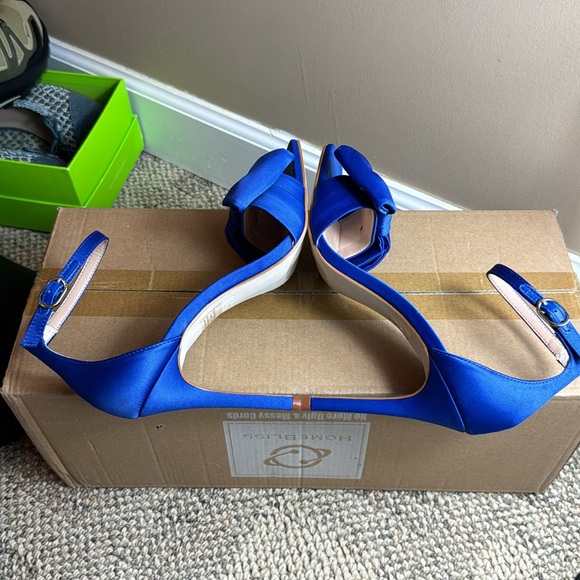 NWOT • Steve Madden • Women's Trusty Heeled Sandal 💙 Blue Satin 💙 Size 8.5 - Picture 6 of 17